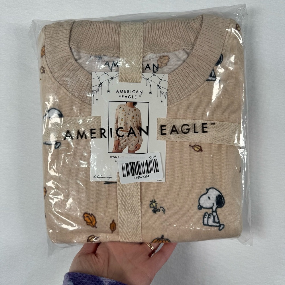 American Eagle AE Women’s XL Peanuts Snoopy Fall Pumpkin Plush Shorts PJ Set G4